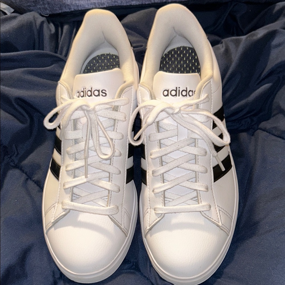 Adidas Grand Court shoes women size 10